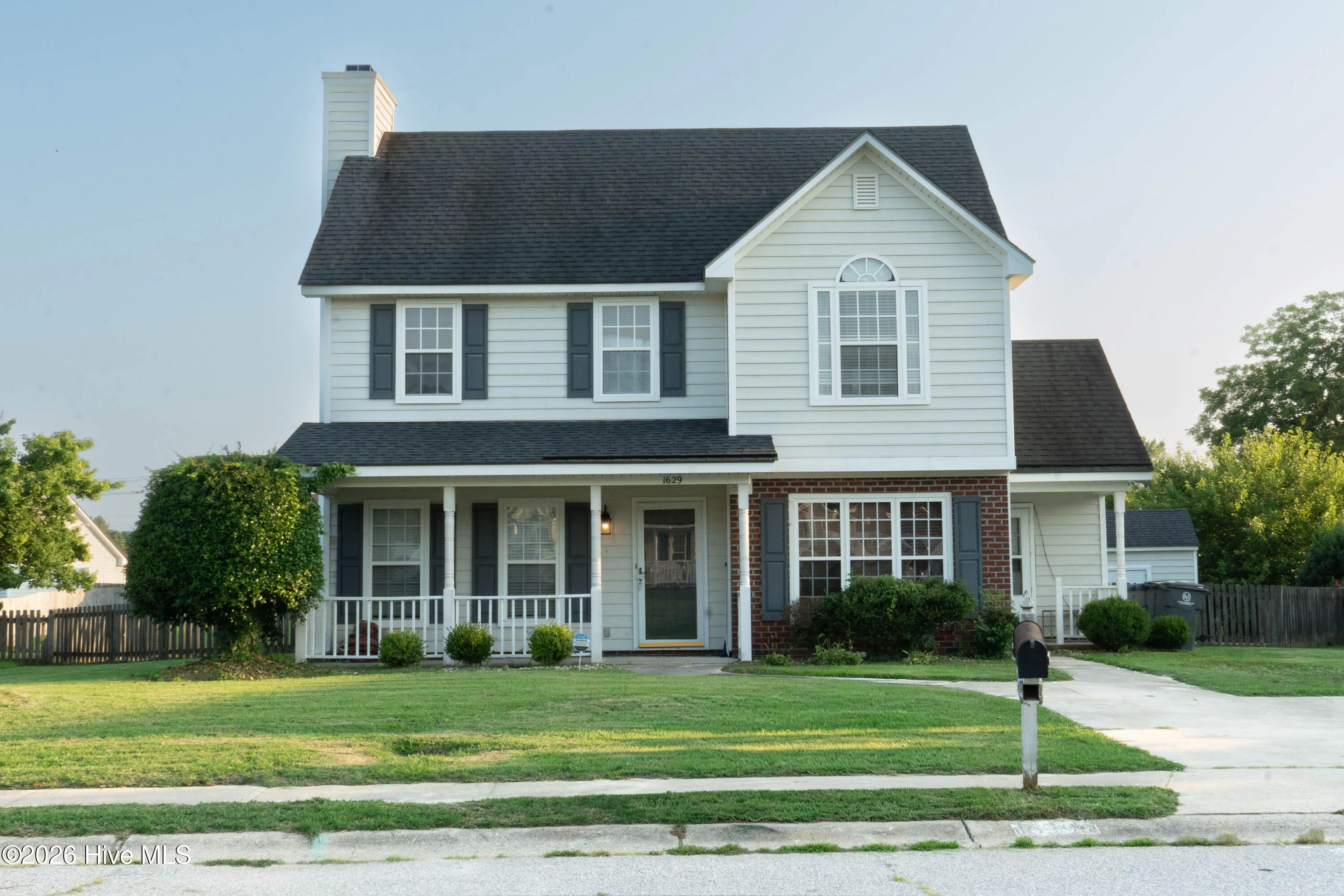 1629 Crabapple Lane