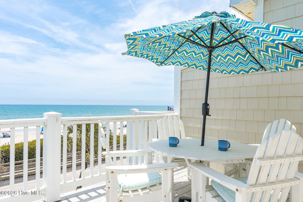 Photo of 312 Sea Star Circle, Surf City, NC 28445 (MLS # 100612717)