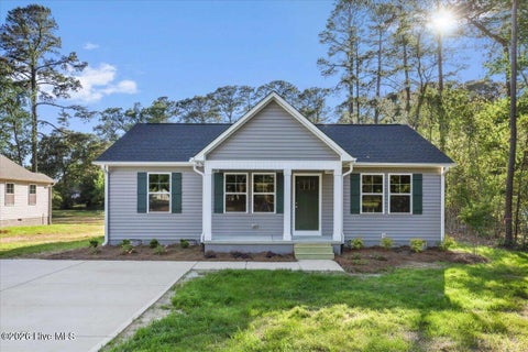 Homes For Sale - 305 N West Street<br/> Roseboro, NC 28382