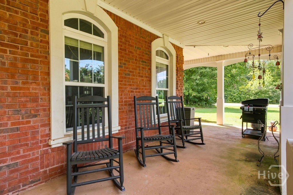 10 Toscanno Drive