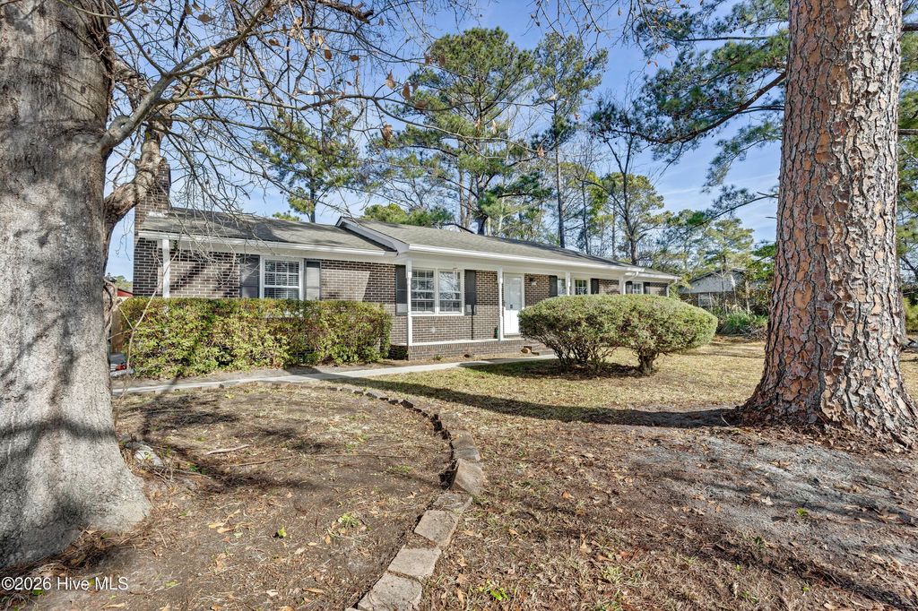 Photo of 111 Deerwood Drive, Wilmington, NC 28405 (MLS # 100550885)
