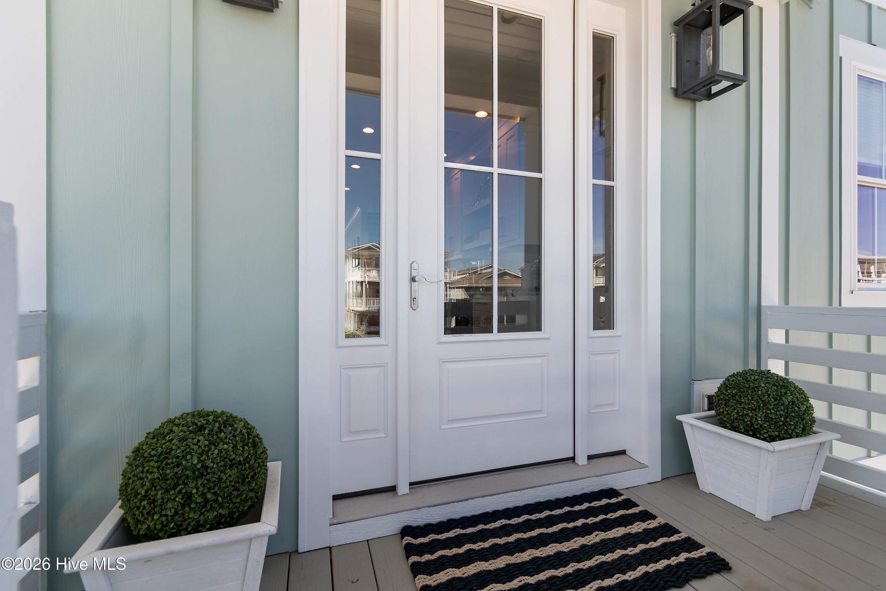 243 Ocean Boulevard W