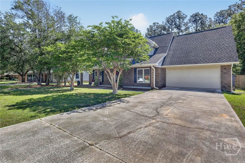 Photo of 8 Douglas Court, Bloomingdale, GA 31302 (MLS # SA354065)