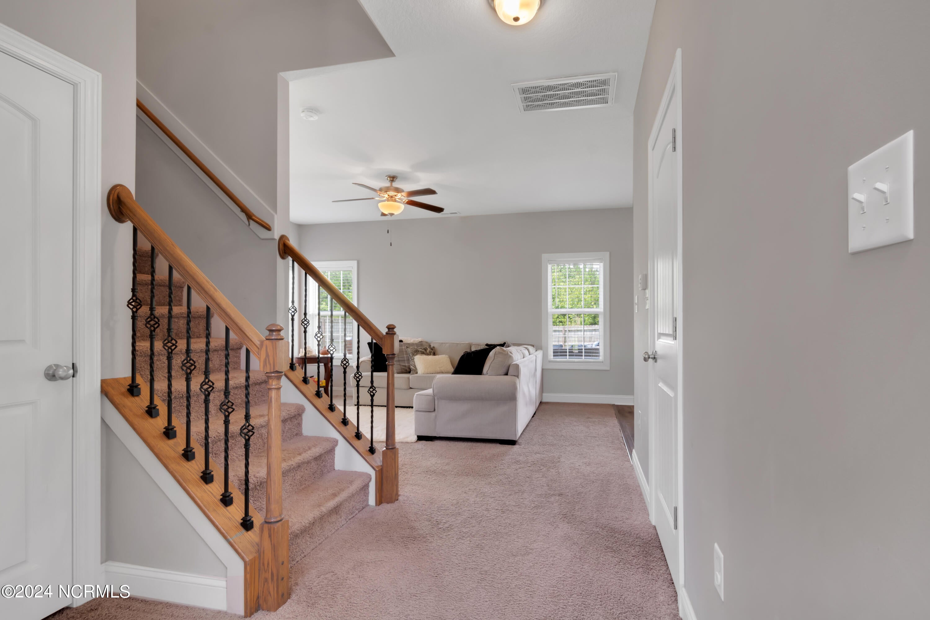 307 Pettigrew Lane