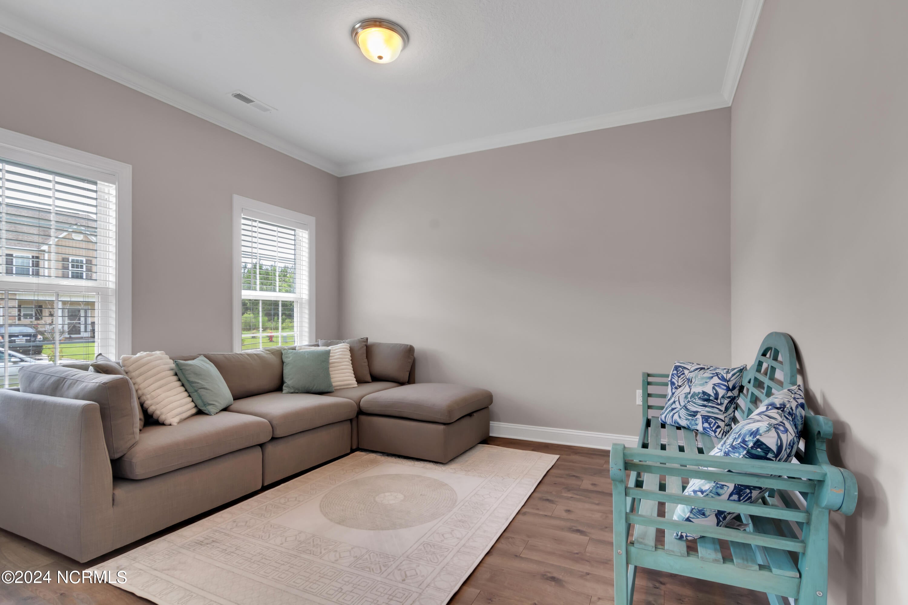 307 Pettigrew Lane