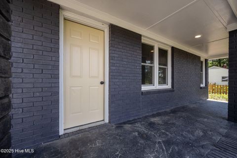 Tiny photo for 1496 Kellum Loop Road, Jacksonville, NC 28546 (MLS # 100544808)