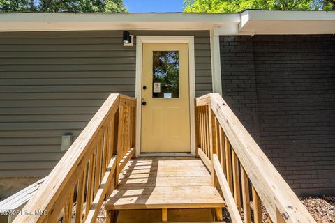 Tiny photo for 1496 Kellum Loop Road, Jacksonville, NC 28546 (MLS # 100544808)