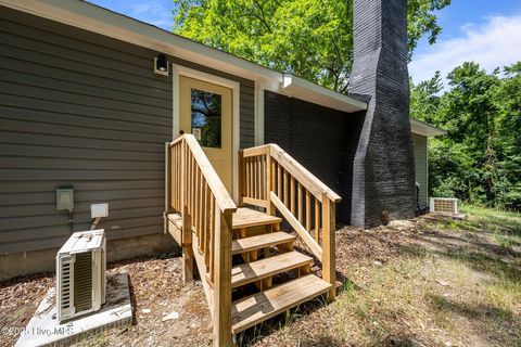 Tiny photo for 1496 Kellum Loop Road, Jacksonville, NC 28546 (MLS # 100544808)