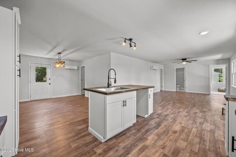 Tiny photo for 1496 Kellum Loop Road, Jacksonville, NC 28546 (MLS # 100544808)