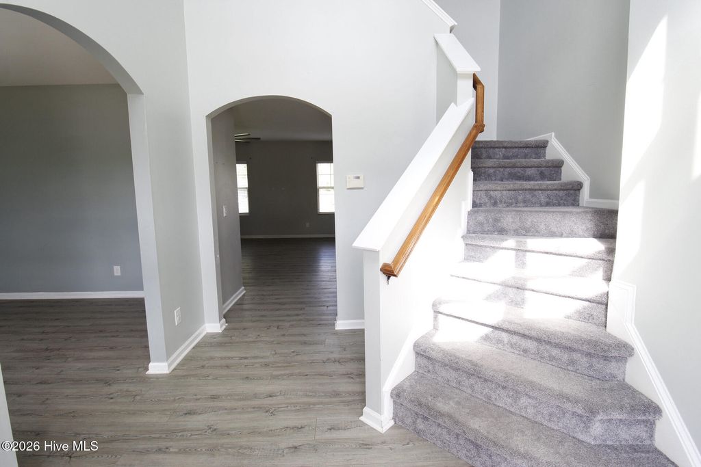 Photo of 305 William Sharp Way, Jacksonville, NC 28546 (MLS # 100558904)