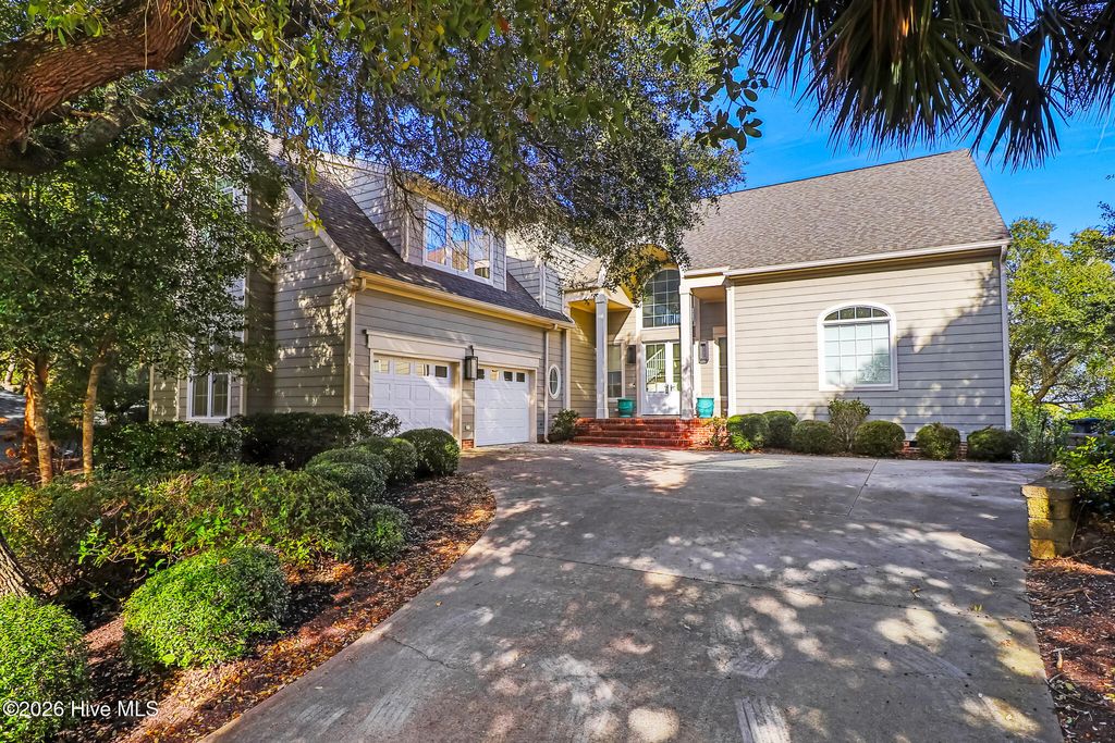 Photo of 550 Fiddlers Ridge Road, Pine Knoll Shores, NC 28512 (MLS # 100550430)