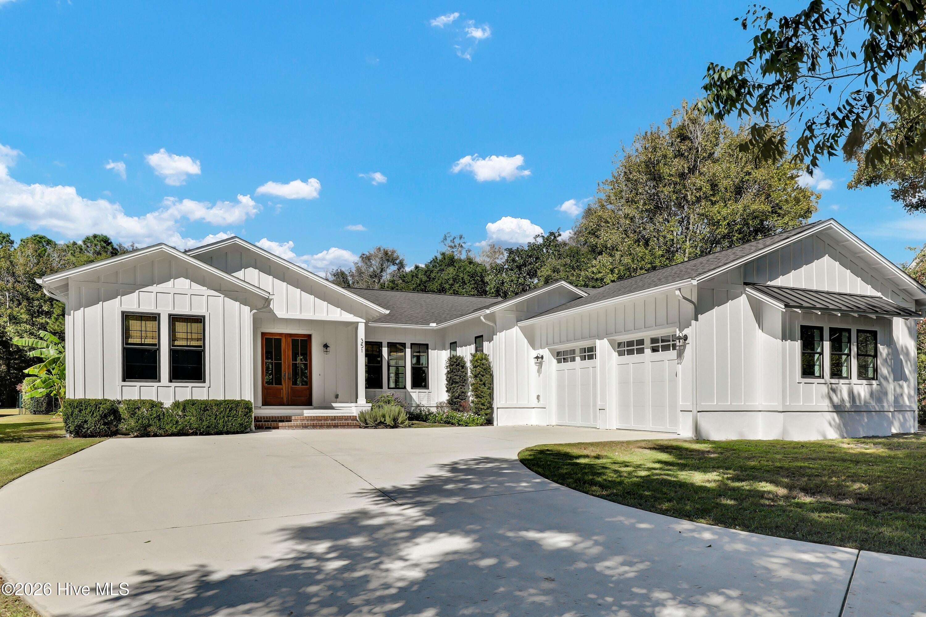 351 Olde Point Loop
