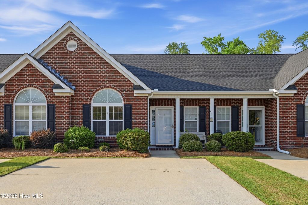 Photo of 150 Oak Towne Drive #F3, Greenville, NC 27858 (MLS # 100570691)