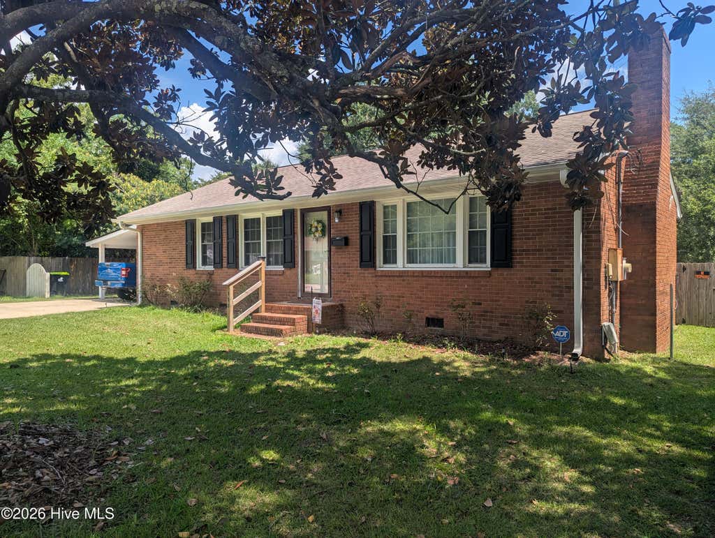 Photo of 113 S Canal Street, Whiteville, NC 28472 (MLS # 100595819)