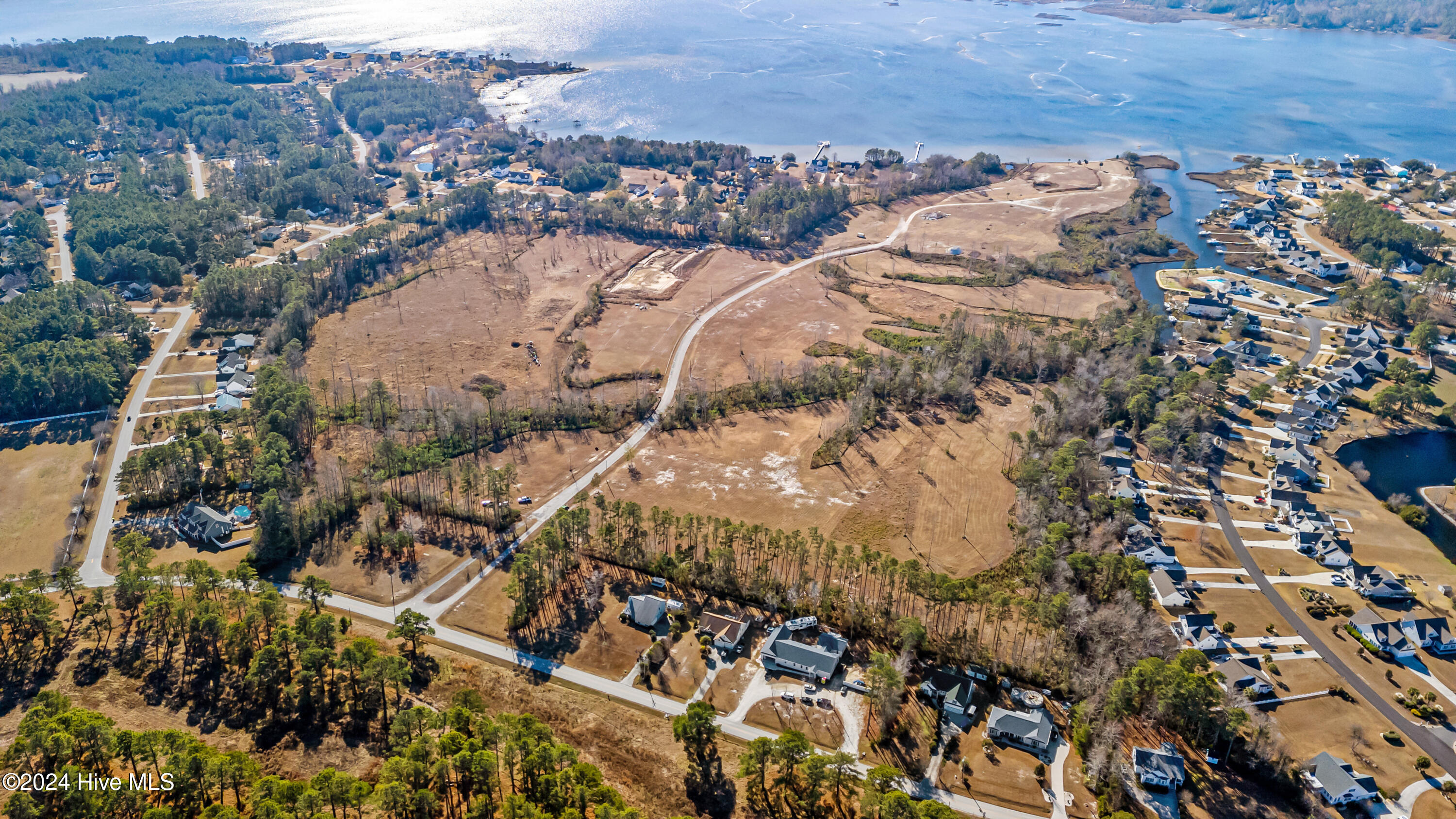 246 Amphitheater Drive