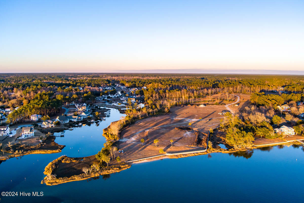 246 Amphitheater Drive