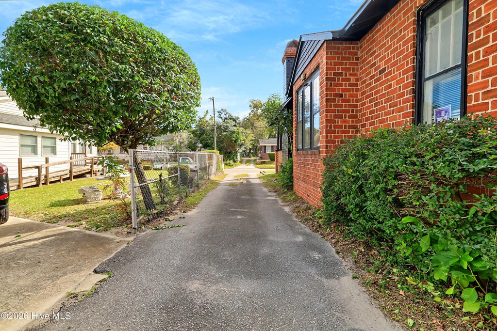 Photo of 204 S 16th Street, Wilmington, NC 28401 (MLS # 100610444)