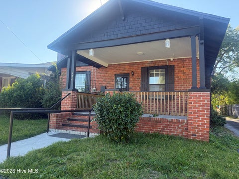 Photo of 204 S 16th Street, Wilmington, NC 28401 (MLS # 100610444)