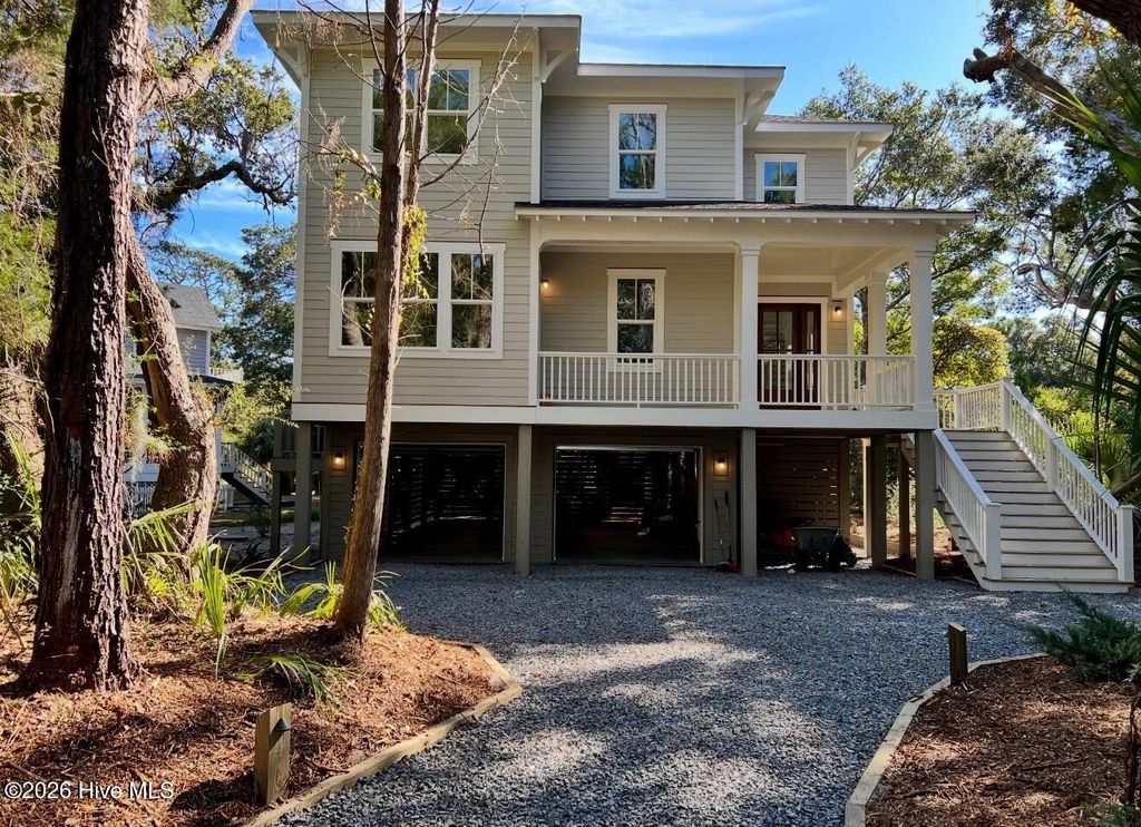 Photo of 14 Dowitcher Trail, Southport, NC 28461 (MLS # 100554015)