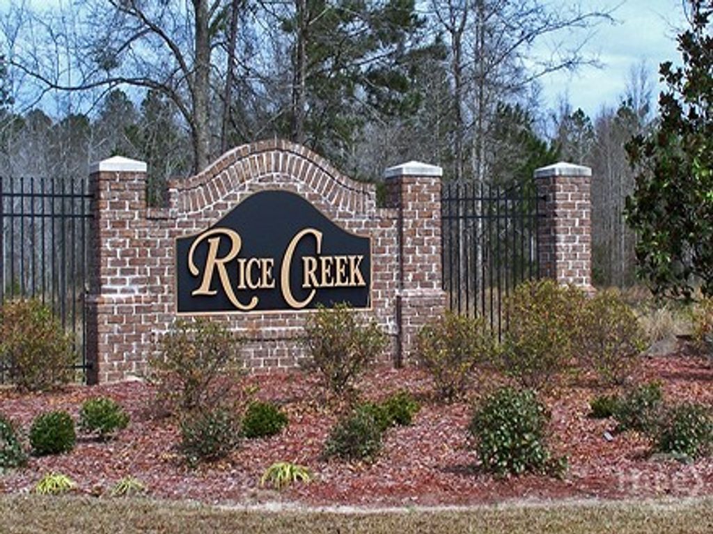 Photo of 218 Hasty Point Road, Port Wentworth, GA 31407 (MLS # SA348587)