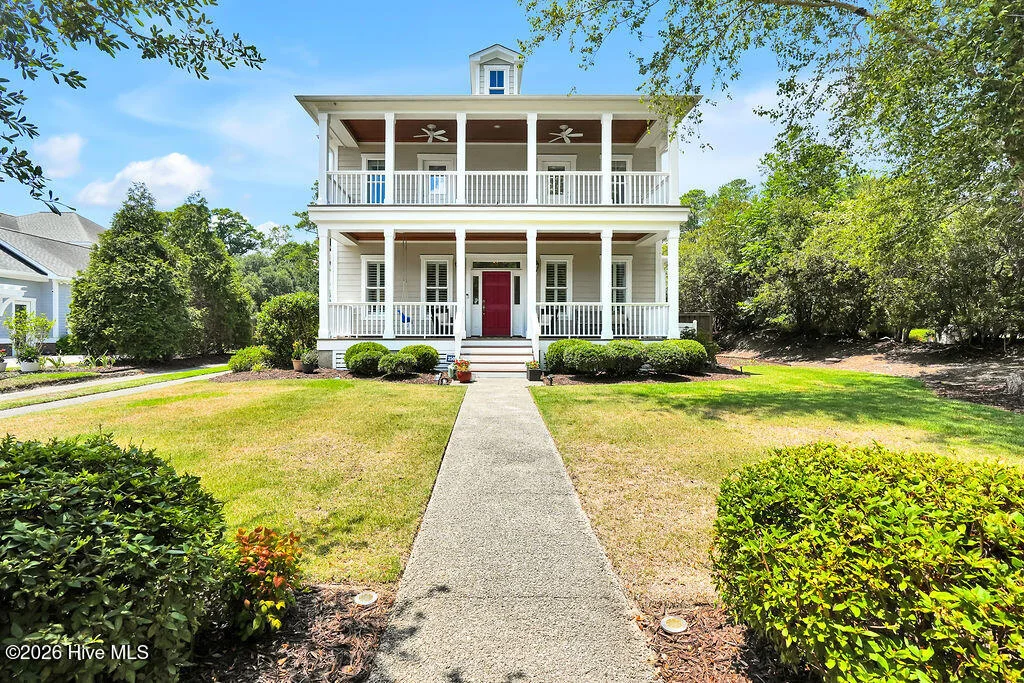 2502 Royal Palm Lane