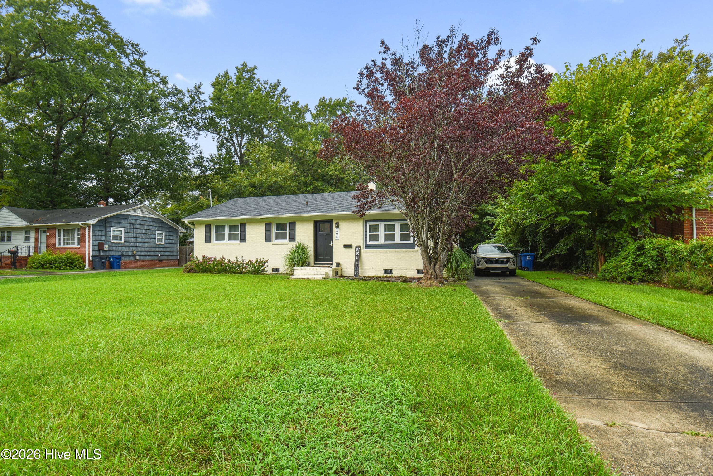 305 White Oak Street
