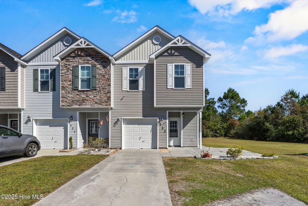 Photo of 323 Cedar Island Trail, Holly Ridge, NC 28445 (MLS # 100538119)