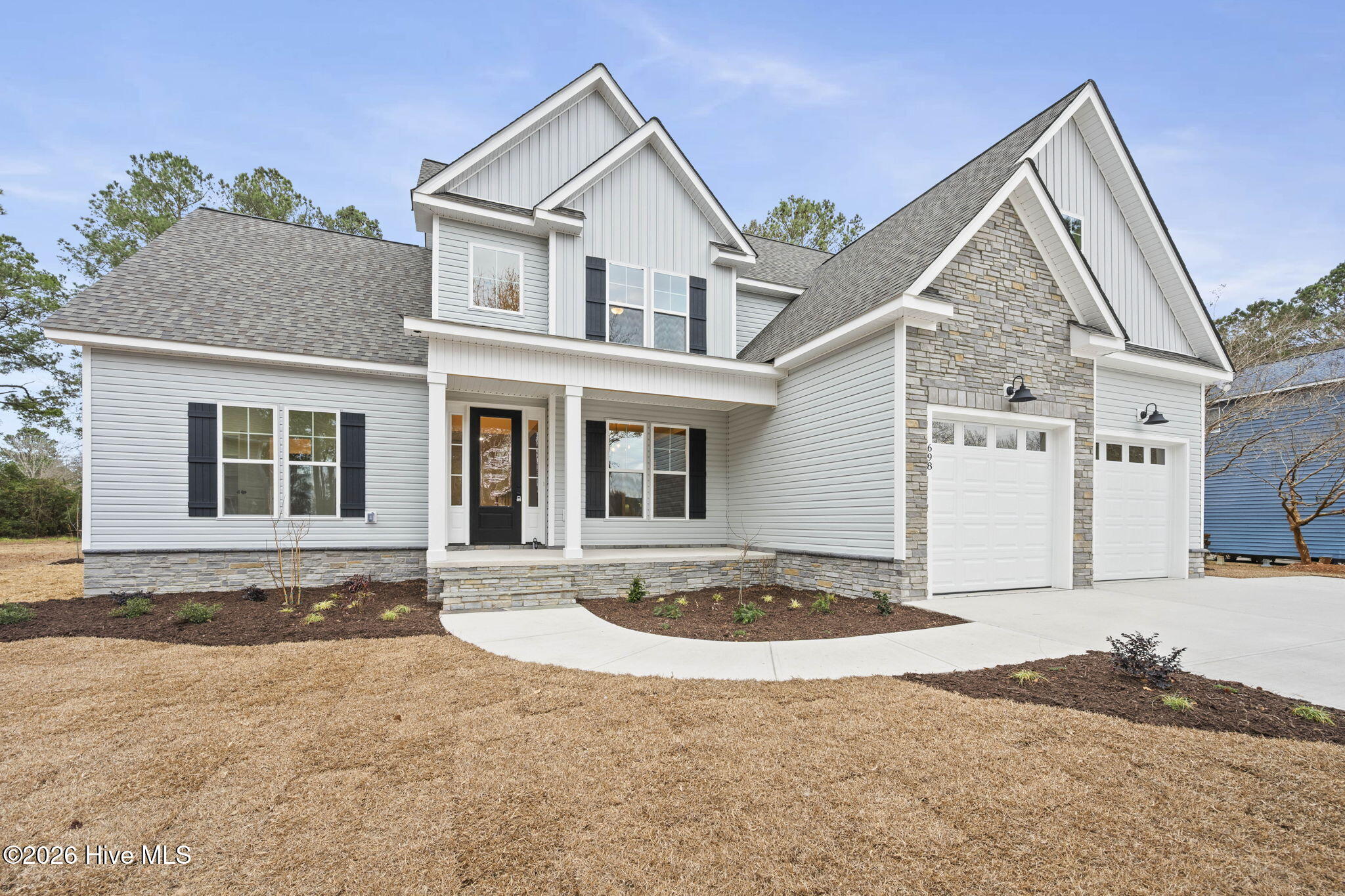 698 White Oak Crossing