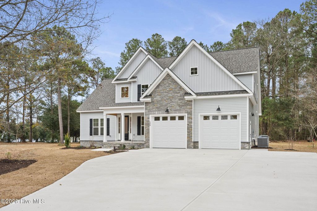 Photo of 698 White Oak Crossing, Swansboro, NC 28584 (MLS # 100516022)