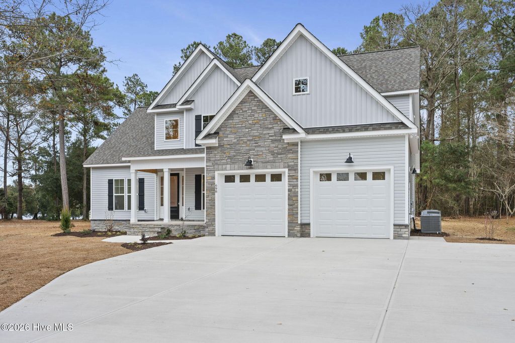 Photo of 698 White Oak Crossing, Swansboro, NC 28584 (MLS # 100516022)
