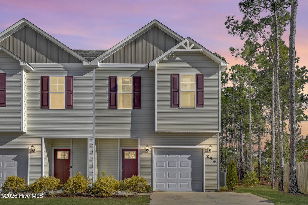 Photo of 254 Currituck Drive, Holly Ridge, NC 28445 (MLS # 100555472)