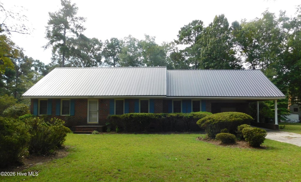 Photo of 12460 Laurelcrest Road, Laurinburg, NC 28352 (MLS # 100604927)