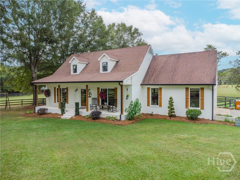 Photo of 6441 Hog Mountain Road, Bogart, GA 30622 (MLS # CL341063)