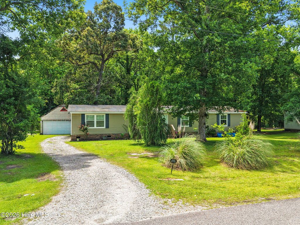 Photo of 8695 Old Forest Drive NE, Leland, NC 28451 (MLS # 100578941)