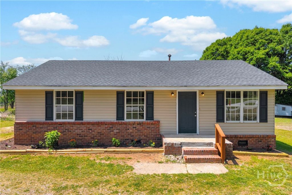 Photo of 3817 Highway 17, Canon, GA 30520 (MLS # CL353486)