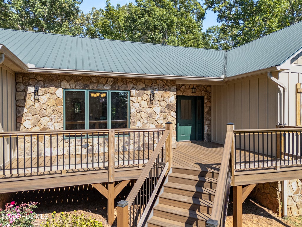 Photo of 79 Harleys Cove, Murphy, NC 28906 (MLS # 100604867)