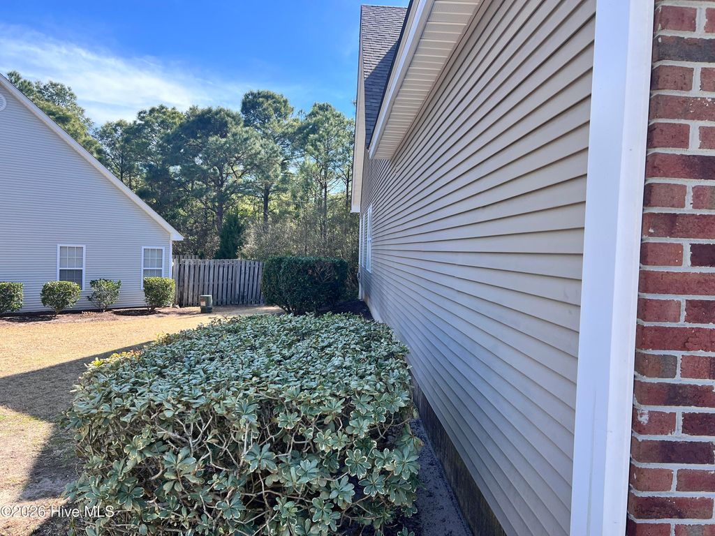 Photo of 4068 Winds Ridge Drive, Wilmington, NC 28409 (MLS # 100555506)