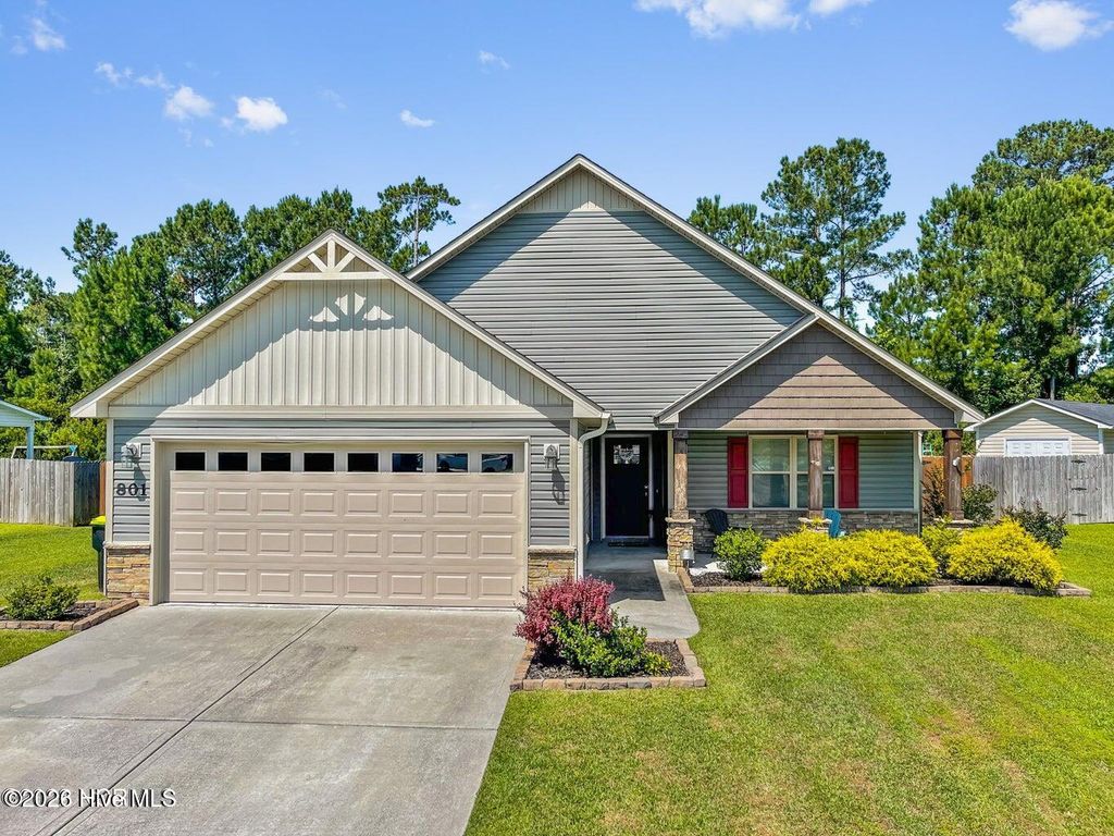 Photo of 801 Ashley Meadow Lane, Jacksonville, NC 28546 (MLS # 100574078)