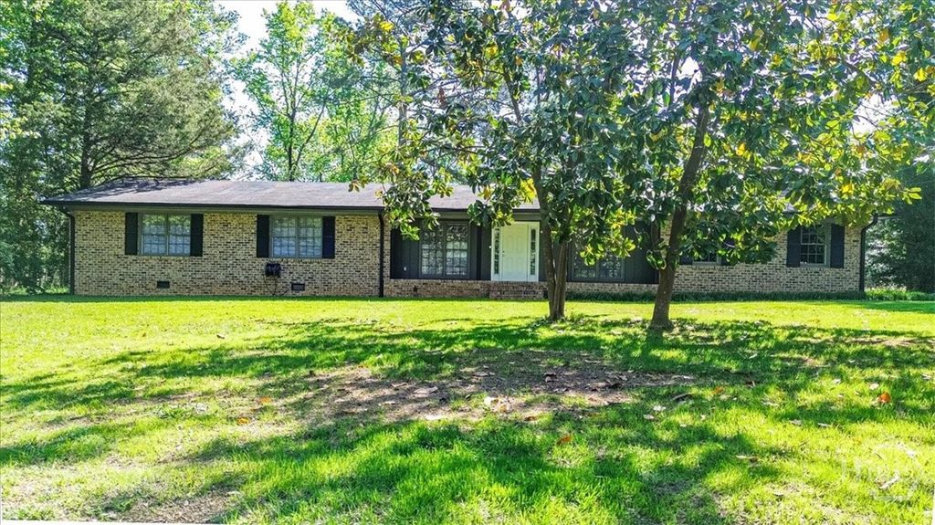 Photo of 148 Bunker Drive, Athens, GA 30607 (MLS # CL353895)