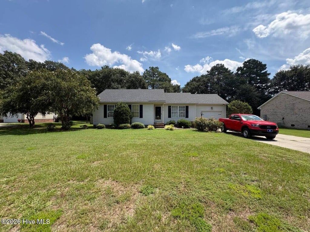Photo of 2468 Stratford Drive, La Grange, NC 28551 (MLS # 100600479)