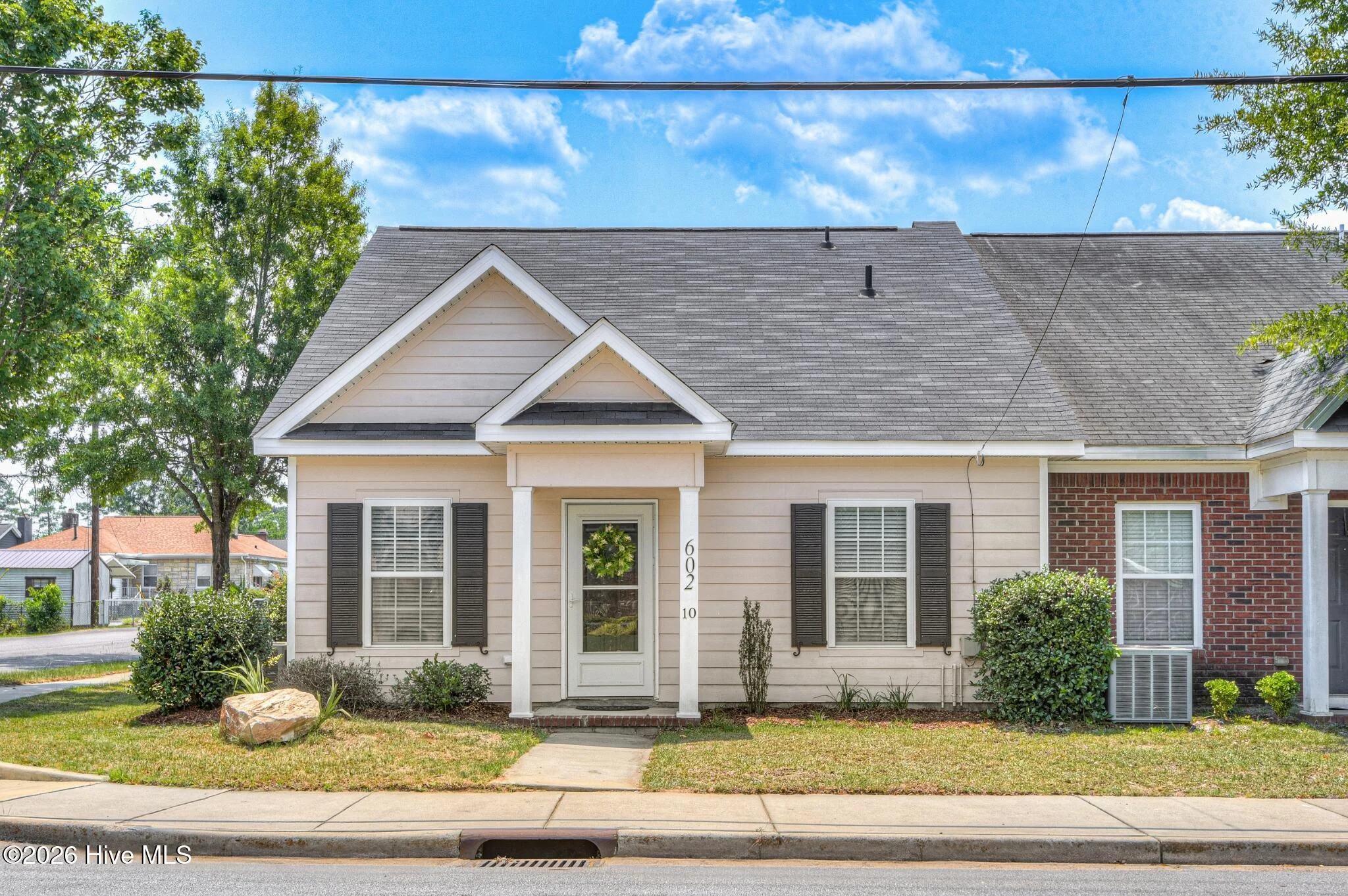 602 W Buena Vista Avenue Unit Unit 10