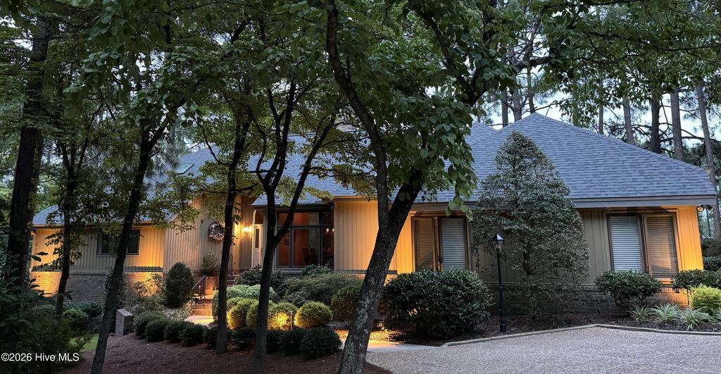 Photo of 65 Stoneykirk Drive, Pinehurst, NC 28374 (MLS # 100557481)