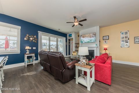 Tiny photo for 209 Edgewater Way, Surf City, NC 28445 (MLS # 100555263)
