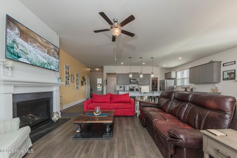 Tiny photo for 209 Edgewater Way, Surf City, NC 28445 (MLS # 100555263)