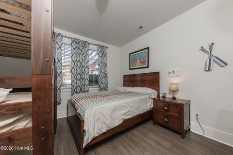 Tiny photo for 209 Edgewater Way, Surf City, NC 28445 (MLS # 100555263)