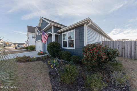 Tiny photo for 209 Edgewater Way, Surf City, NC 28445 (MLS # 100555263)