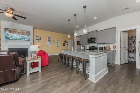 Tiny photo for 209 Edgewater Way, Surf City, NC 28445 (MLS # 100555263)