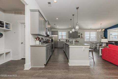 Tiny photo for 209 Edgewater Way, Surf City, NC 28445 (MLS # 100555263)