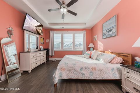 Tiny photo for 209 Edgewater Way, Surf City, NC 28445 (MLS # 100555263)