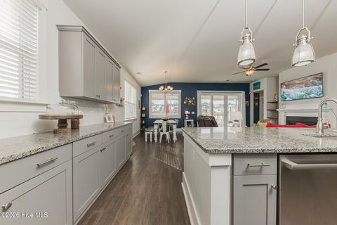 Tiny photo for 209 Edgewater Way, Surf City, NC 28445 (MLS # 100555263)